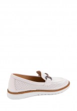 Лоферы Vesba 523680-20 белые