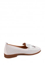 Лоферы Vesba 8143001-343 белые