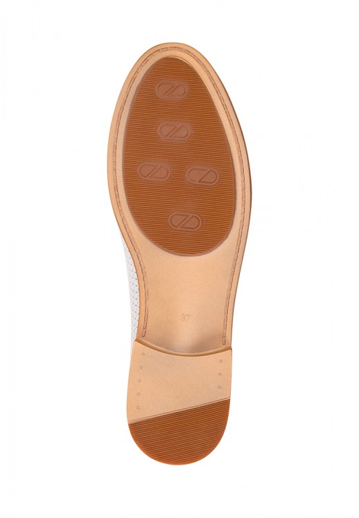 Лоферы Vesba 8143001-343 белые