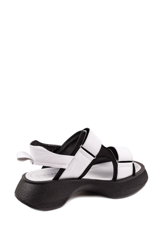 Сандалии Vesba 23552-62 белые