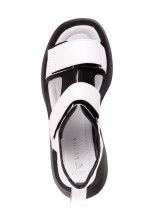 Сандалии Vesba 23552-62 белые