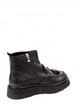 Ботинки Vesba 6836-0211 чёрные