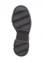 Ботинки Vesba 95952-35 чёрные