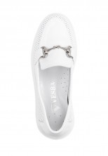 Лоферы Vesba 8240-02 белые